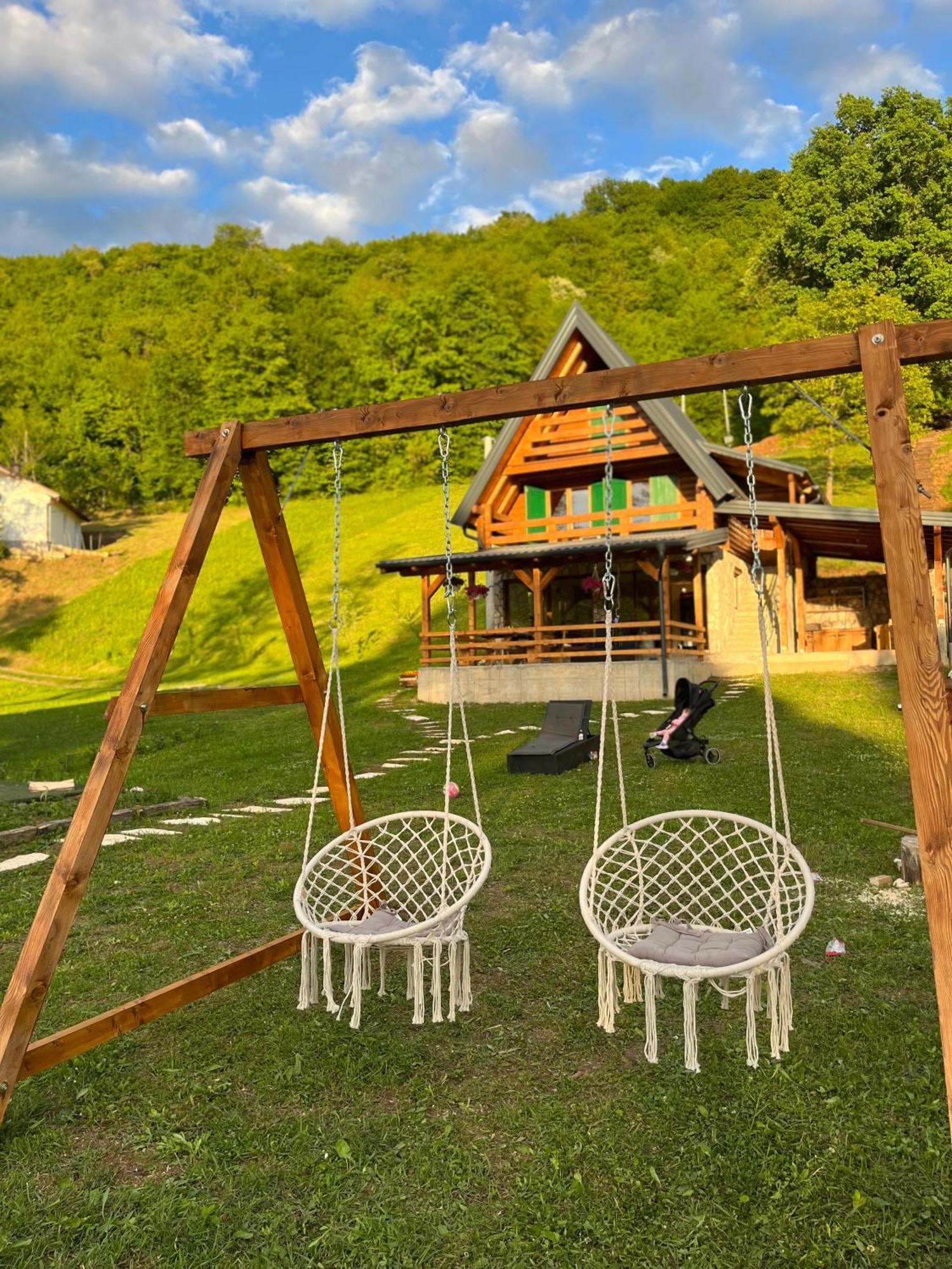 Vikendica Krupa Na Vrbasu Villa Баня Лука Екстериор снимка